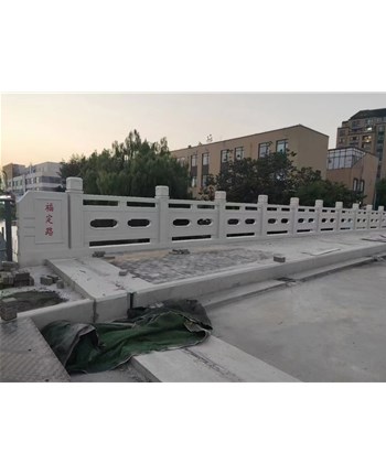仿古石雕欄板的作用是什么？