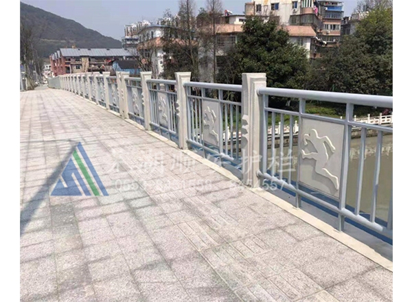 水泥仿木欄桿的產(chǎn)品優(yōu)點(diǎn)有哪些